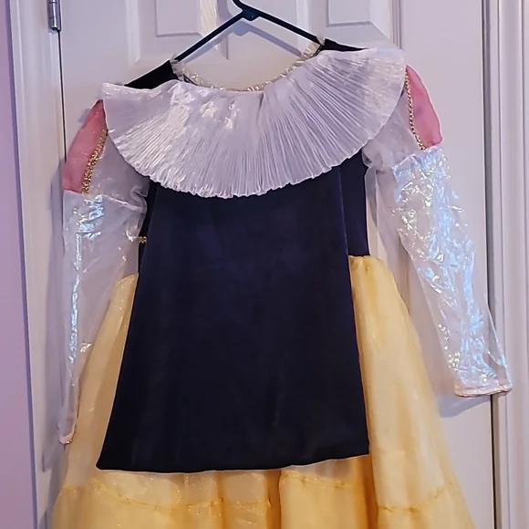 Girls 10/12 Snow-white costume - Picture 3 of 3